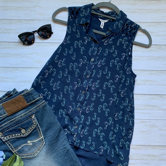 Aeropostale Tops - 3/$25 Navy Sleeveless Seahorse Sleeveless Top